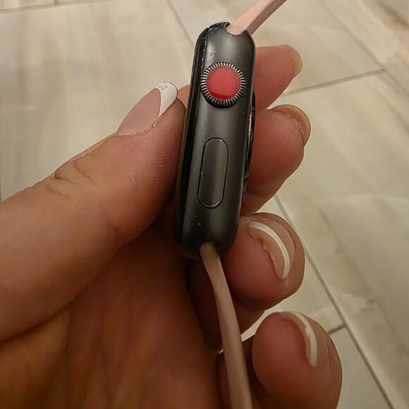 Apple Watch Series 3, 42mm Aluminum Case Ion-X glass Ceramic Back GPS LTE WR-50M - Picture 6 of 16